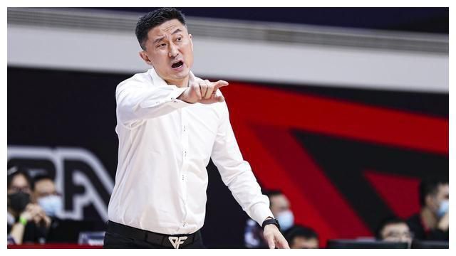 丝袜老师让我了一夜动图