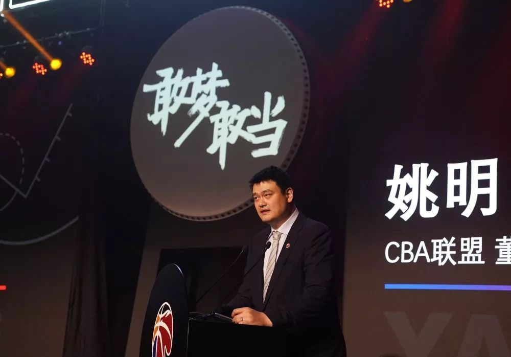 国产一区二区精品久久凹凸