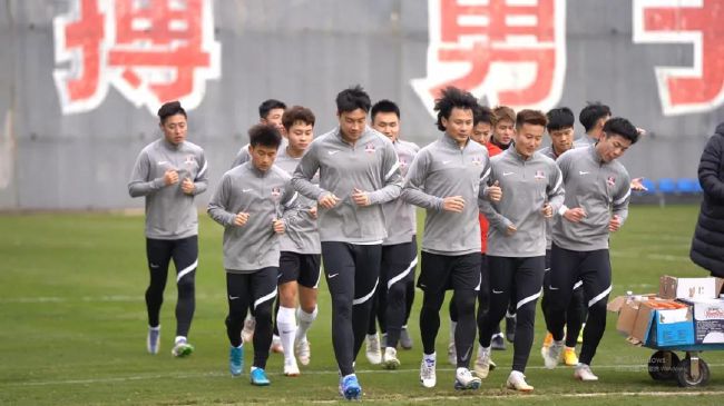 狠狠色成人综合首页